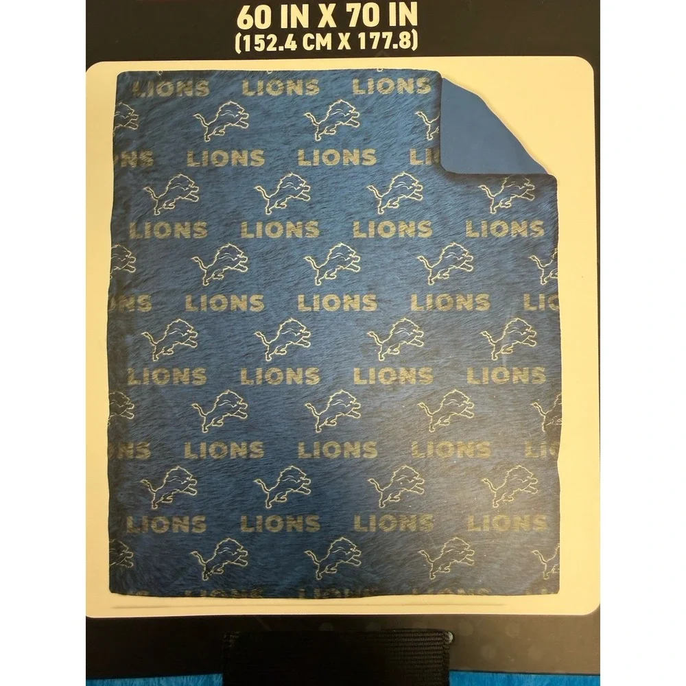 NWT Detroit Lions Throw Blanket 60x70 Plush Honolulu Blue Super Soft Faux Fur